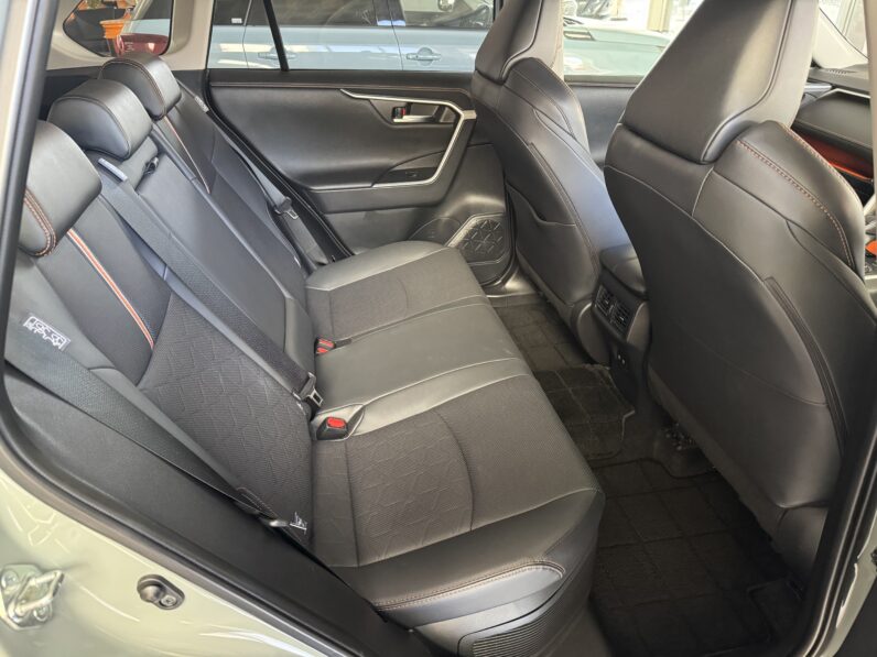 TOYOTA RAV4 ADVENTURE