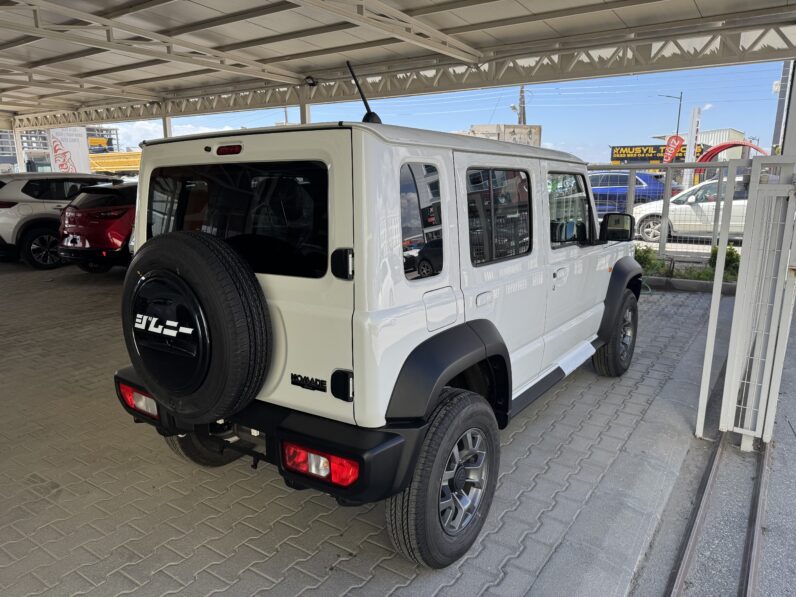 SUZUKI JIMNY NOMADE